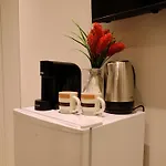 Theatro * تيرانا